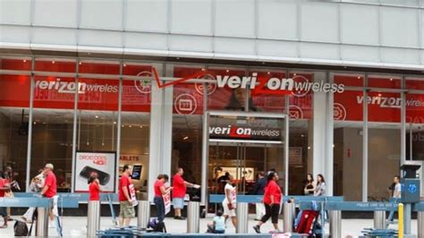 Verizon Retail Store to Return Equipment